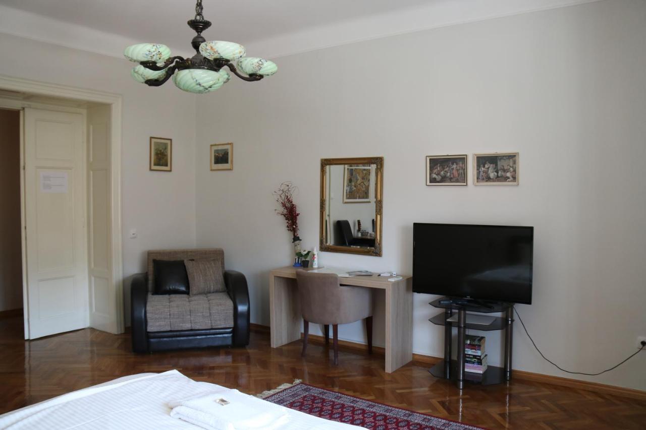 Apartment Centrum Нови-Сад Экстерьер фото