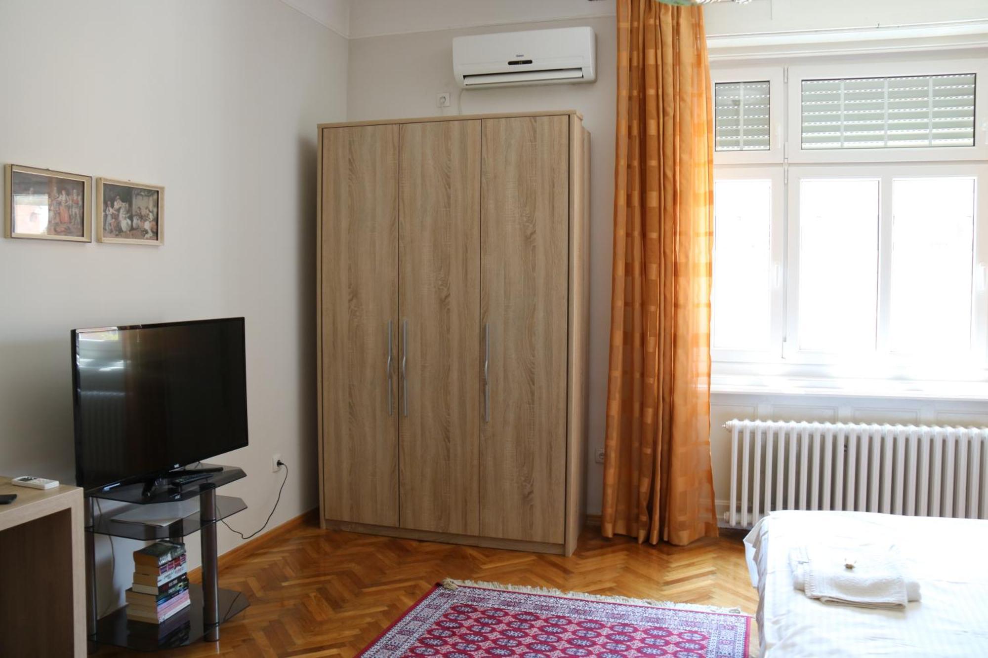 Apartment Centrum Нови-Сад Номер фото